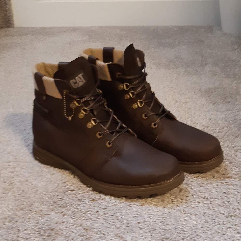 Women's Caterpillar boots